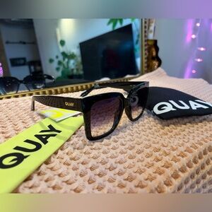 QUAY Australia Women’s Icy 52mm Square Black Gold Sunglasses NEW